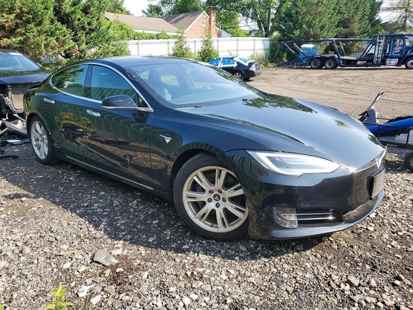 2021 TESLA MODEL S
