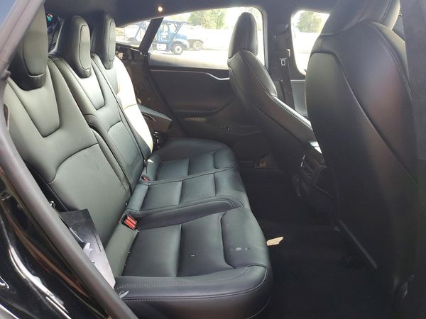2021 TESLA MODEL S