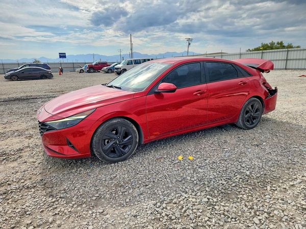 2021 HYUNDAI ELANTRA SEL w/ Convenience Pkg