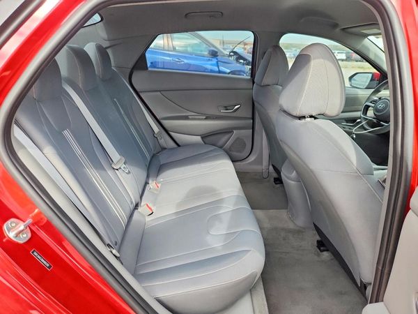 2021 HYUNDAI ELANTRA SEL w/ Convenience Pkg