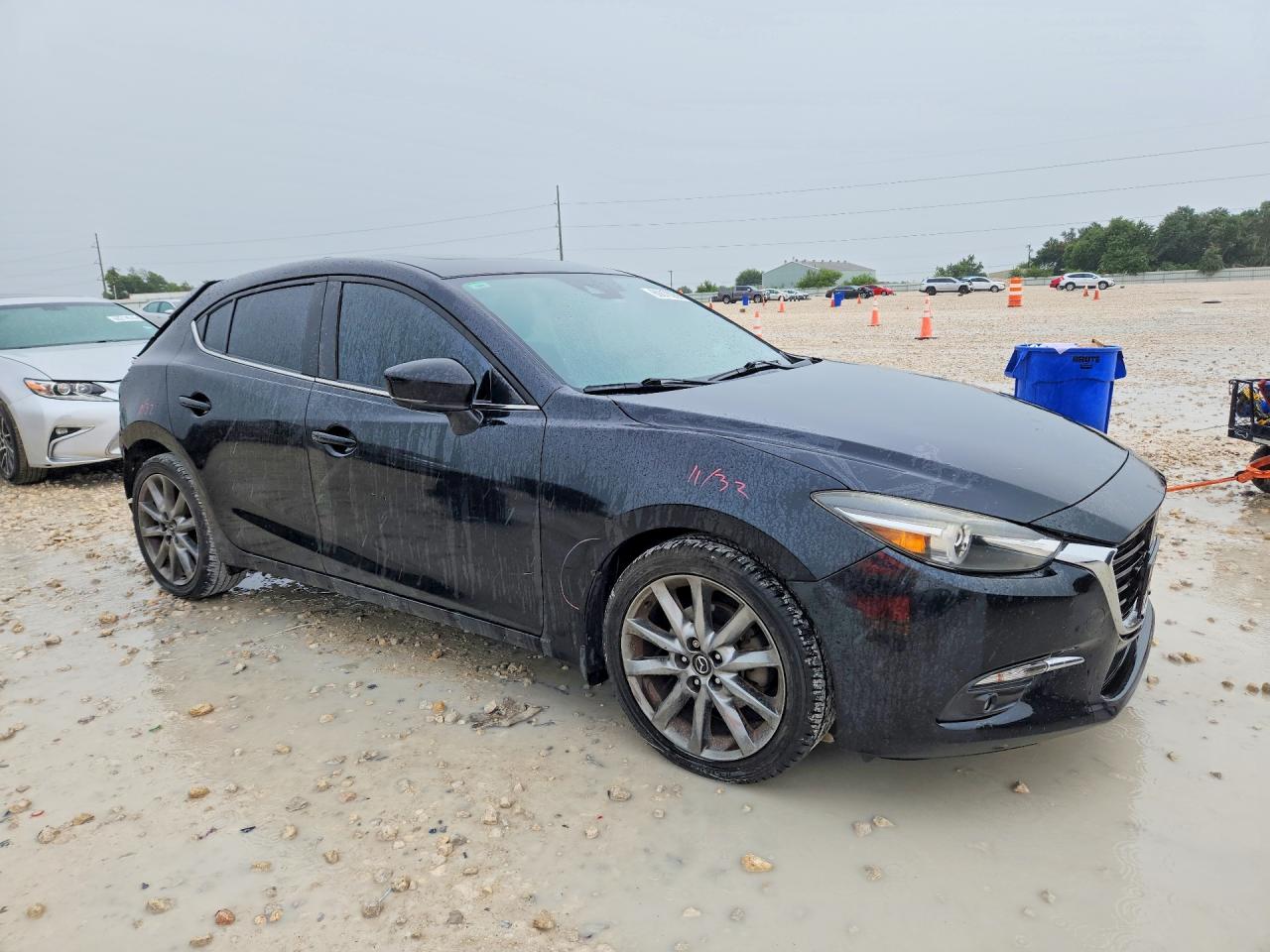 2018 MAZDA 3 Grand Touring