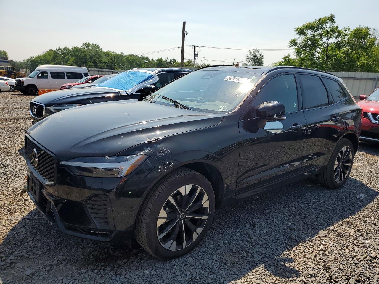 2026 VOLVO XC60 Plus Dark