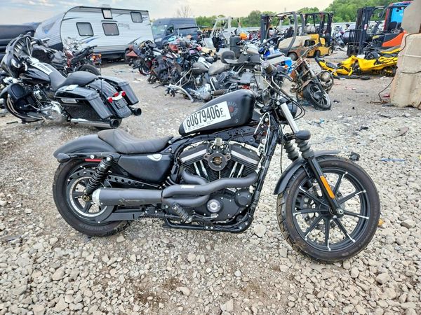 2019 HARLEY-DAVIDSON XL883