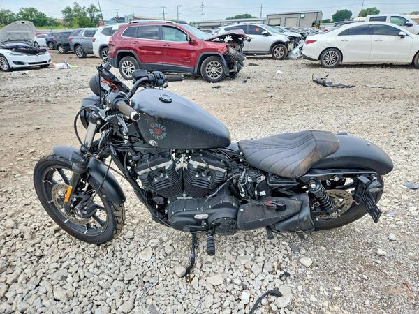 2019 HARLEY-DAVIDSON XL883