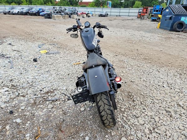 2019 HARLEY-DAVIDSON XL883
