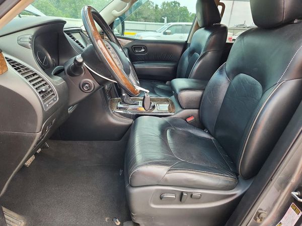 2017 INFINITI QX80