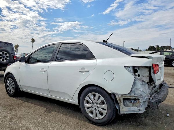 2013 KIA FORTE