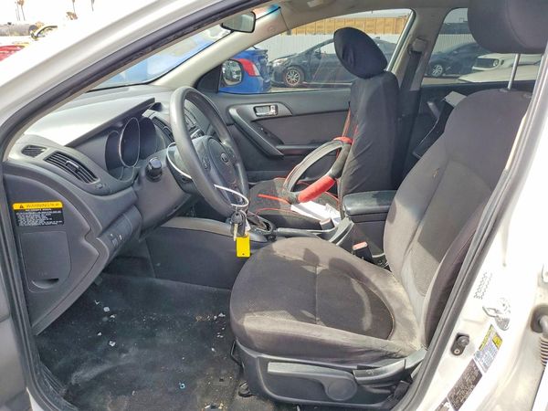 2013 KIA FORTE