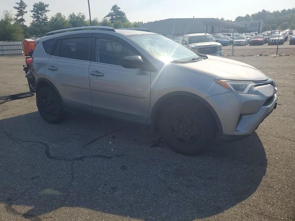 2016 TOYOTA RAV4 LE (X Grade)