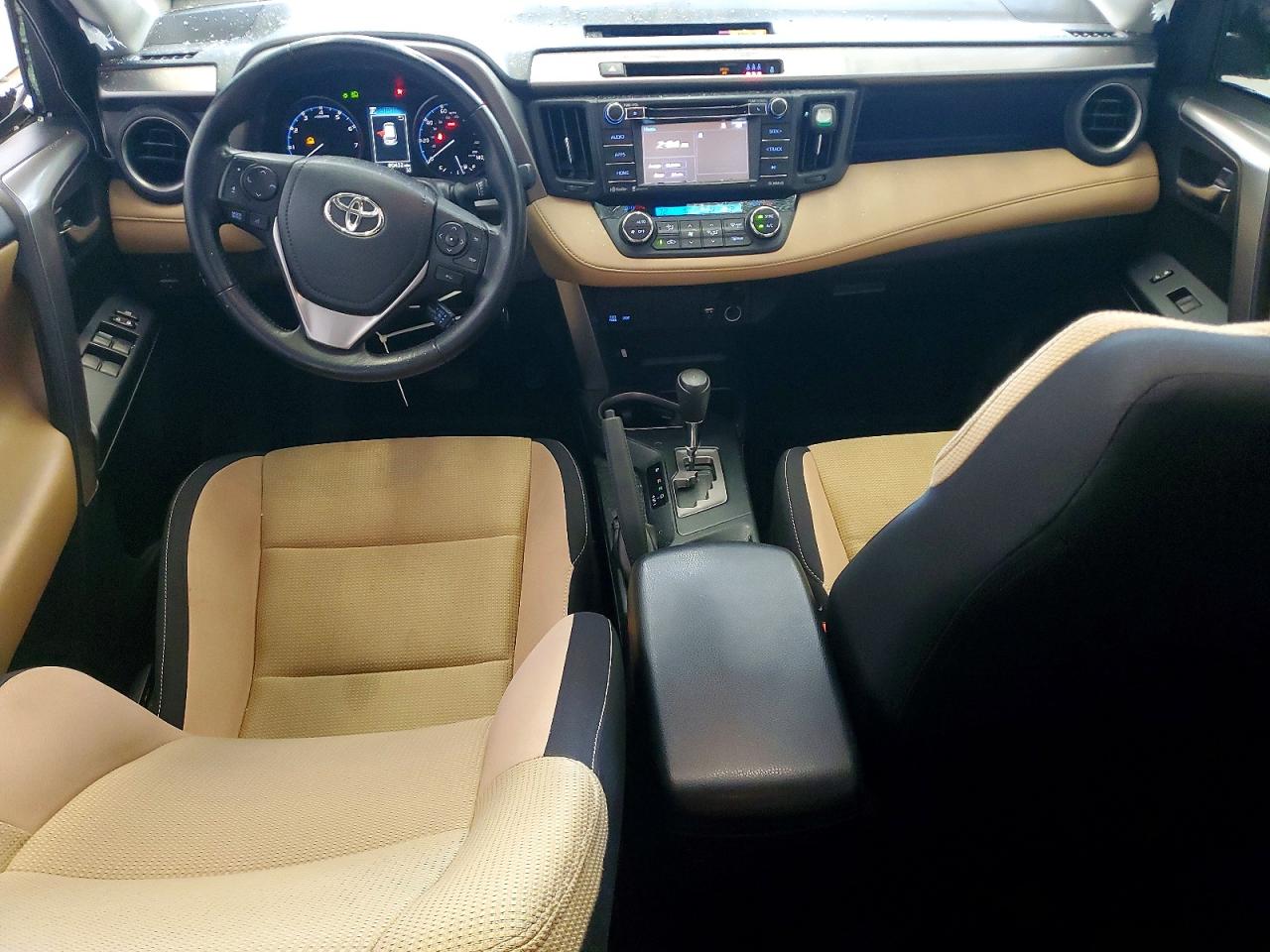 2017 TOYOTA RAV4 XLE