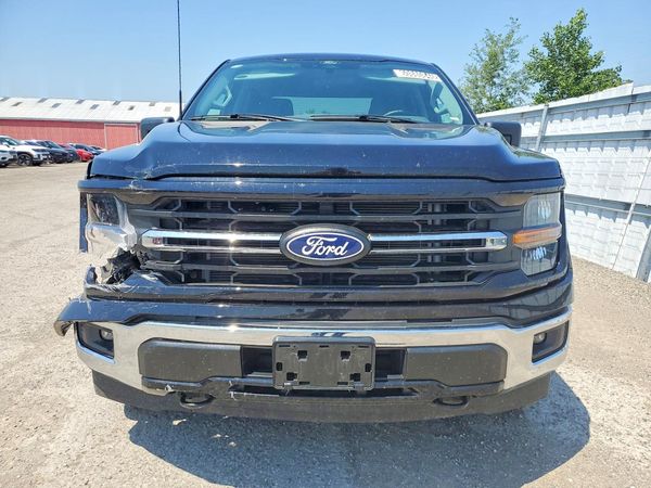 2025 FORD F150 XLT