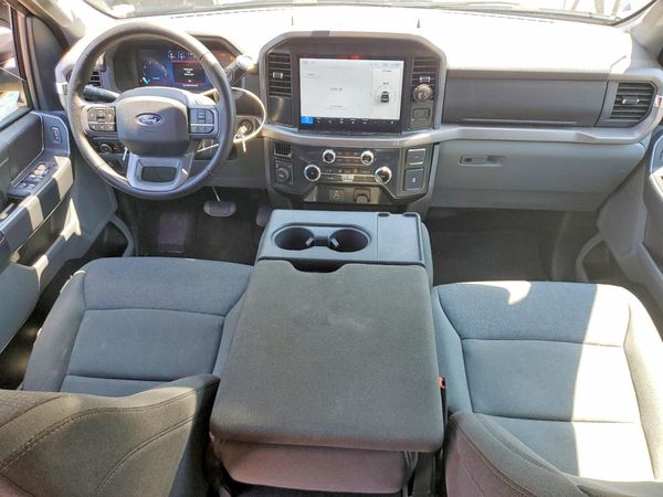 2025 FORD F150 XLT
