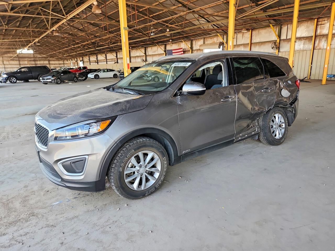 2018 KIA SORENTO L, LX