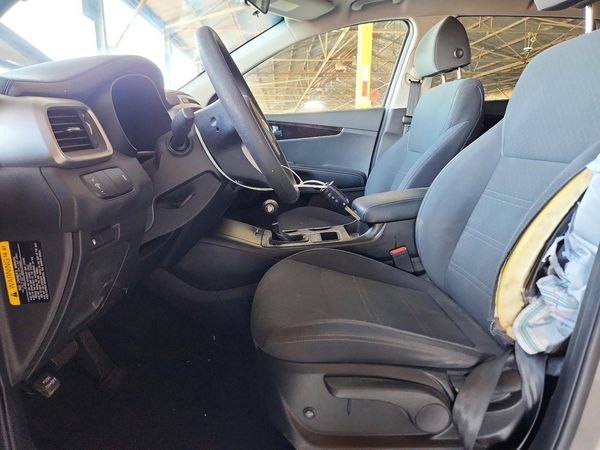2018 KIA SORENTO L, LX