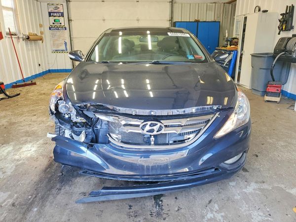 2012 HYUNDAI SONATA Middle level