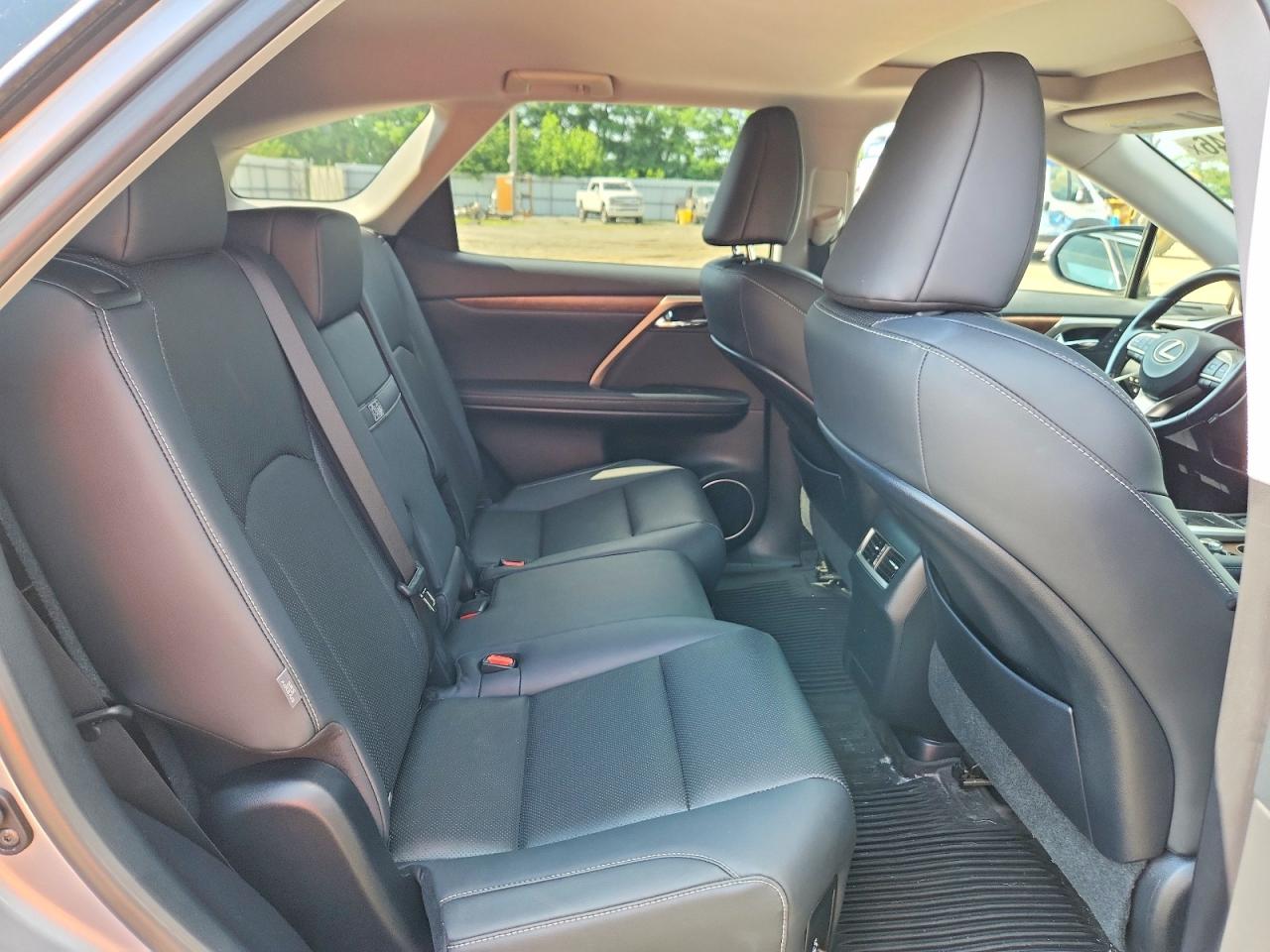 2022 LEXUS RX 350L Premium