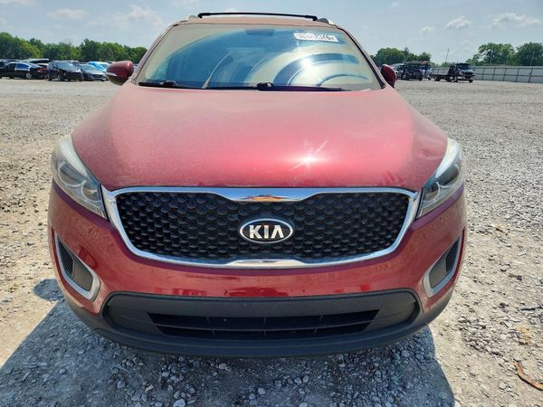 2017 KIA SORENTO L, LX