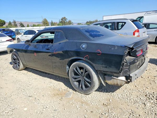 2016 DODGE CHALLENGER SXT