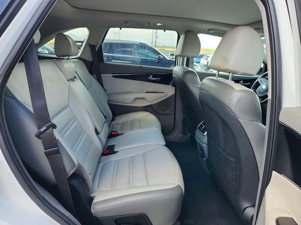 2019 KIA SORENTO SX, SXL