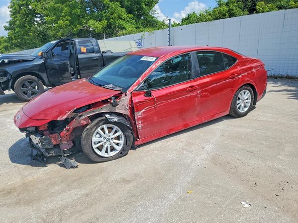 2026 TOYOTA CAMRY