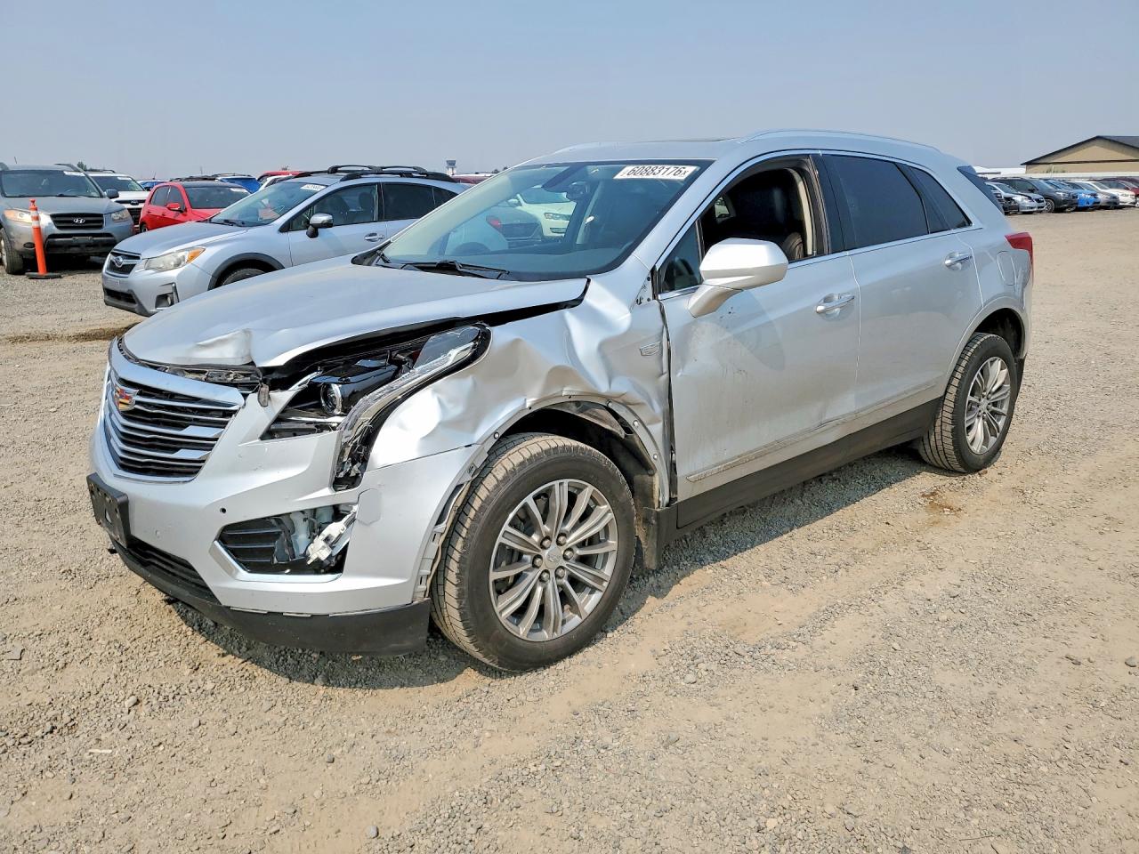 2017 CADILLAC XT5 Luxury