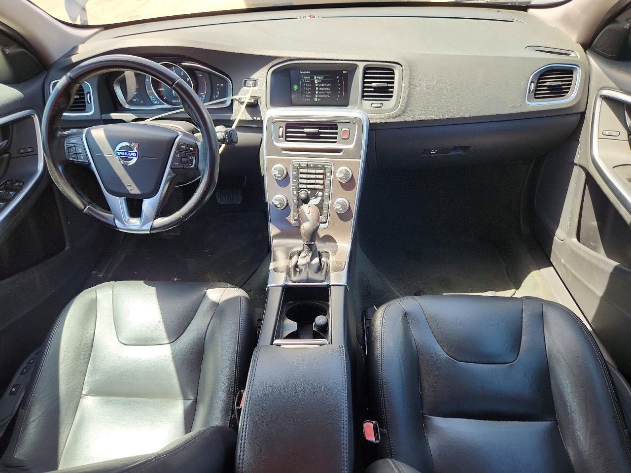 2016 VOLVO S60 SV33 Premier