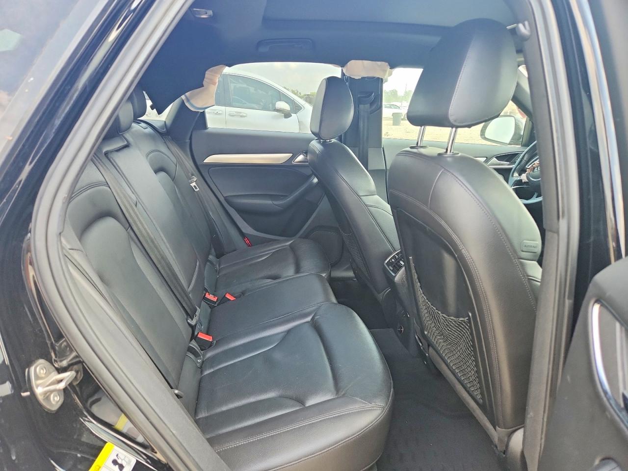 2015 AUDI Q3