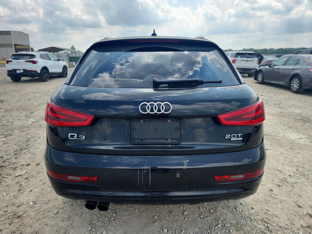 2015 AUDI Q3