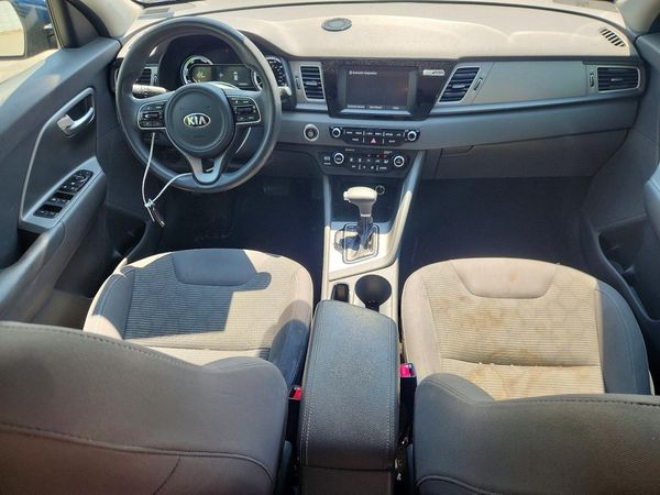 2017 KIA NIRO FE / LX / LX Tech