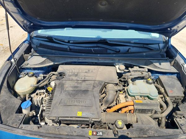 2017 KIA NIRO FE / LX / LX Tech