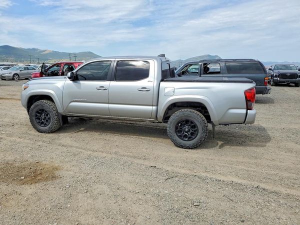 2022 TOYOTA TACOMA SR5