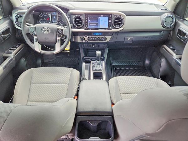 2022 TOYOTA TACOMA SR5