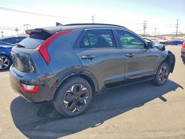 2024 KIA NIRO