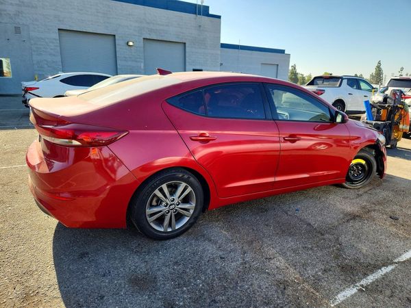 2018 HYUNDAI ELANTRA