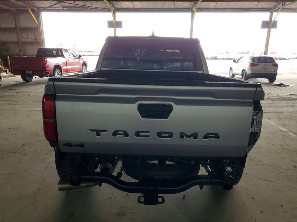 2025 TOYOTA TACOMA