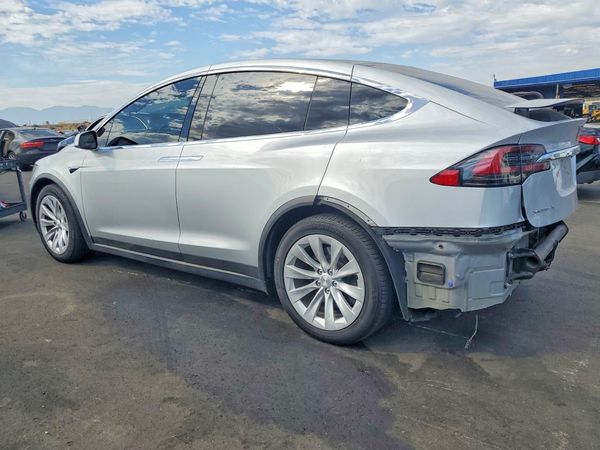 2018 TESLA MODEL X