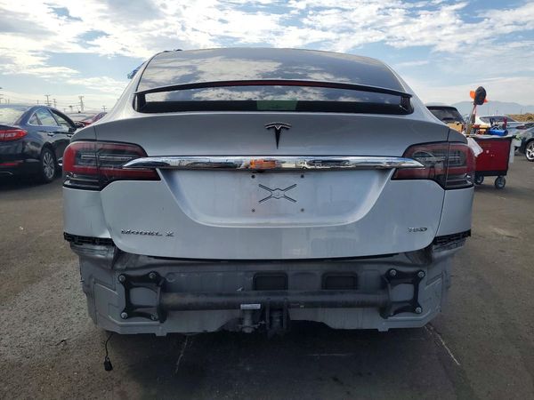 2018 TESLA MODEL X