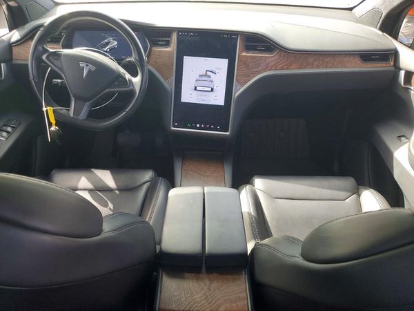 2018 TESLA MODEL X