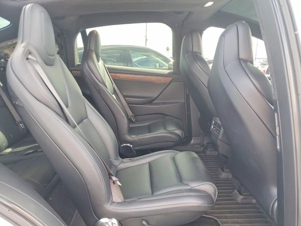 2018 TESLA MODEL X