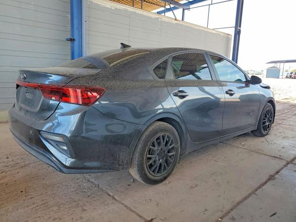 2021 KIA FORTE FE, LXS