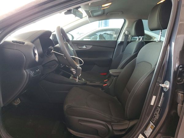 2021 KIA FORTE FE, LXS