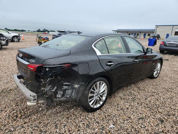2019 INFINITI Q50