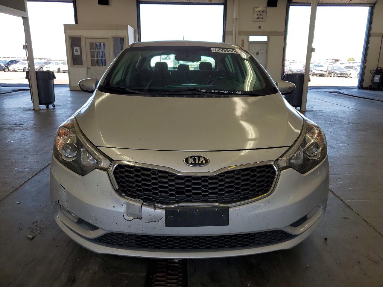 2016 KIA FORTE