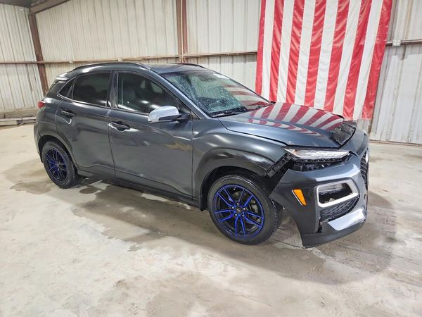 2018 HYUNDAI KONA SEL with Tech Pkg