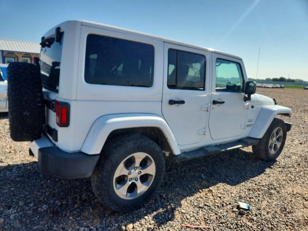 2016 JEEP WRANGLER UNLIMITED SAHARA 4X4