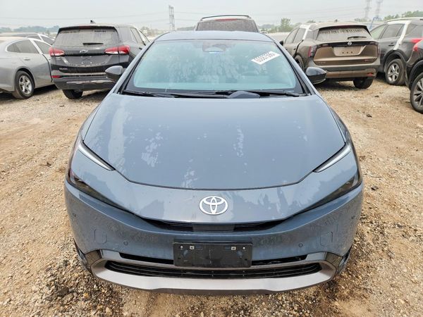 2026 TOYOTA PRIUS