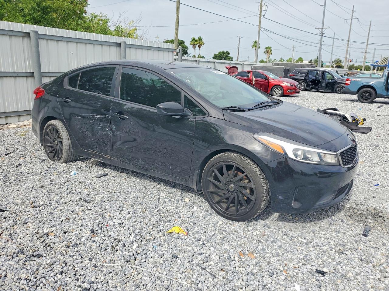 2017 KIA FORTE LX Base