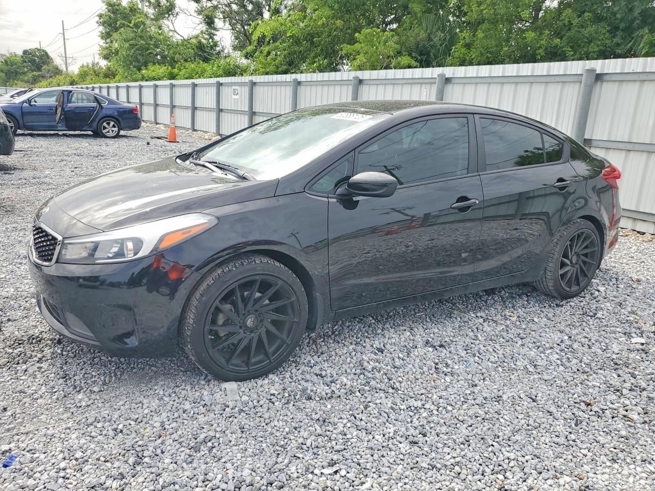2017 KIA FORTE LX Base