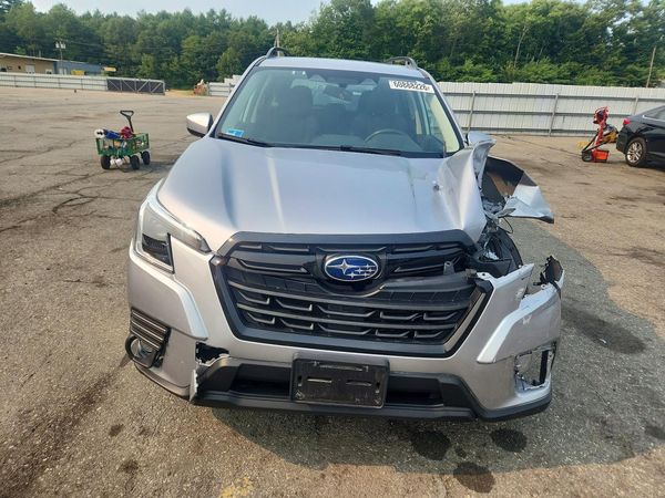 2023 SUBARU FORESTER Premium ES, SMART
