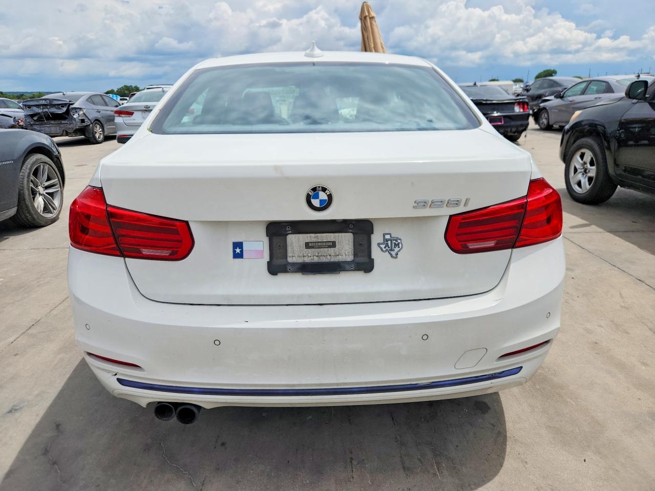 2016 BMW 328